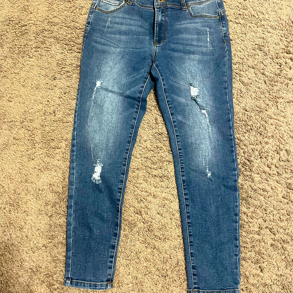 Fashion Nova 9 Blue high waisted jeans